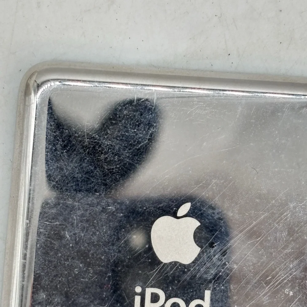 Apple iPod nano A1236 3rd Generation 8GB Media Player Teal Only Used